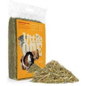 Little One Mountain hay with camomile, not pressed siens grauzējiem ar kumelītēm 400g